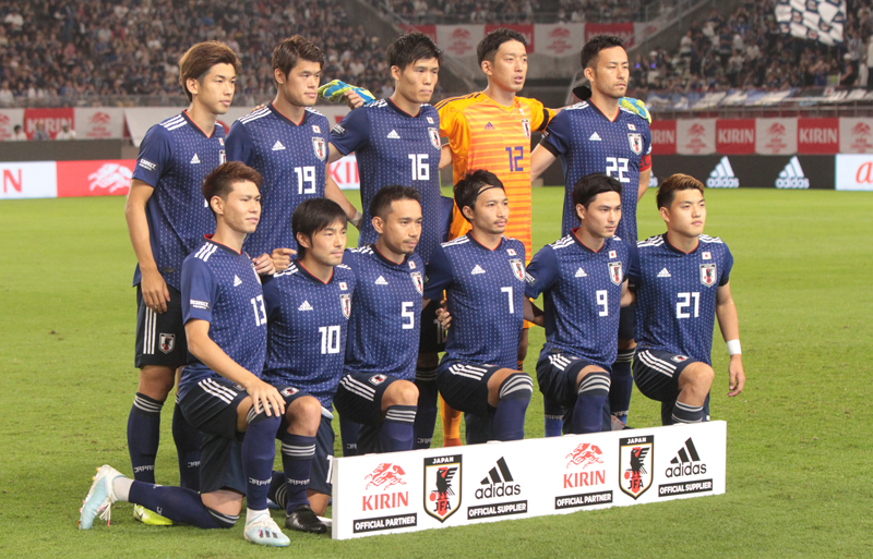 日本晴れ の日本代表新ユニは大人気 初動売り上げがw杯モデル以外では過去最高 超ワールドサッカー